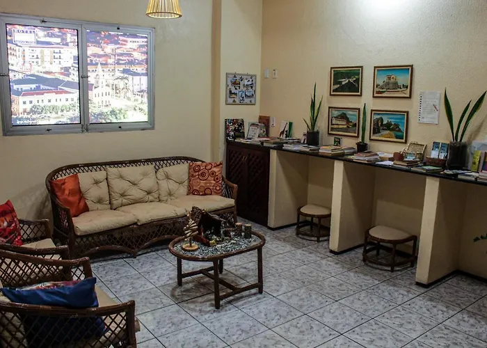 Hotel Monólitos