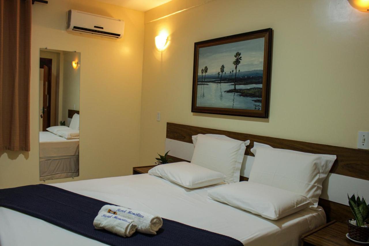 Monólitos Hotel 2*