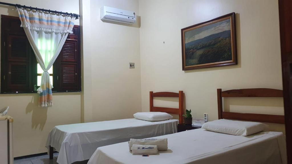 Hotel Monólitos